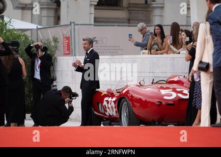 VENISE, ITALIE - 31 AOÛT : Patrick Dempsey assiste à un tapis rouge pour le film ''Ferrari'' au 80e Festival International du film de Venise le 31 août 2023 à Venise, en Italie. (Photo de Luca Carlino/NurPhoto) crédit : NurPhoto SRL/Alamy Live News Banque D'Images