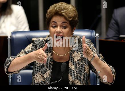 Bilder des Tages Dilma Rousseff - Amtsenthebungsverfahren à Brasilia (160901) -- BRASILIA, 1 septembre 2016 -- la présidente brésilienne suspendue Dilma Rousseff assiste à un procès de destitution du Sénat à Brasilia, Brésil, le 29 août 2016. le sénat brésilien vote mercredi pour dépouiller Dilma Rousseff de la présidence dans la piste de destitution. ) (cyc) BRÉSIL-BRASILIA-ROUSSEFF-IMPEACHMENT-VOTE LixMing PUBLICATIONxNOTxINxCHN Images le jour de la destitution de Dilma Rousseff à Brasilia 160901 Brasilia Sep 1 2016 suspendue la présidente brésilienne Dilma Rousseff assiste à un procès de destitution au Sénat à Brasilia Brésil août 29 2016 Brasilia Banque D'Images