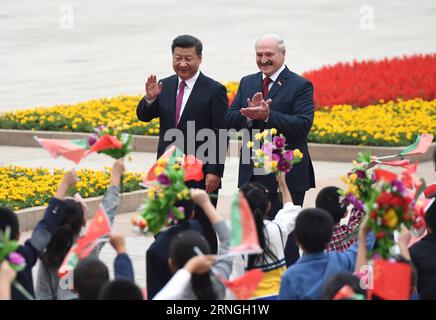 (160929) -- BEIJING, Sept. 29, 2016 -- Chinese President Xi Jinping (L) holds a welcoming ceremony for Belarusian President Alexander Lukashenko before their talks in Beijing, capital of China, Sept. 29, 2016. ) (mp) CHINA-BEIJING-XI JINPING-BELARUSIAN PRESIDENT-TALKS (CN) XiexHuanchi PUBLICATIONxNOTxINxCHN   Beijing Sept 29 2016 Chinese President Xi Jinping l holds a Welcoming Ceremony for Belarusian President Alexander Lukashenko Before their Talks in Beijing Capital of China Sept 29 2016 MP China Beijing Xi Jinping Belarusian President Talks CN XiexHuanchi PUBLICATIONxNOTxINxCHN Stock Photo