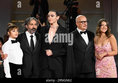 Venise, Italie. 30 août 2023. 80e Festival du film de Venise 2023, tapis rouge 'Finally Dawn' photo : Sofia Panizzi, Michele Bravi, Saverio Costanzo, Rebecca Antonaci crédit : Agence photo indépendante/Alamy Live News Banque D'Images