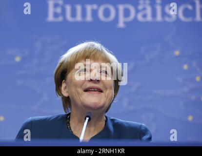 Bilder des Tages eu-Gipfel in Brüssel (161021) -- BRUXELLES, le 21 octobre 2016 -- la chancelière allemande Angela Merkel assiste à une conférence de presse après la deuxième journée de réunion du sommet de l'UE à Bruxelles, Belgique, le 21 octobre 2016. ) (djj) BELGIUM-BRUSSELS-eu-SUMMIT-PRESS CONFERENCE YexPingfan PUBLICATIONxNOTxINxCHN Images la Journée du Sommet de l'UE à Bruxelles Bruxelles OCT 21 2016 la chancelière allemande Angela Merkel participe à une conférence de presse après la deuxième journée du Sommet de l'UE à Bruxelles Belgique OCT 21 2016 djj Belgique Bruxelles Conférence de presse du Sommet de l'UE YexPingfan PUBLICATIONxNOTxNOTxINxCHN Banque D'Images