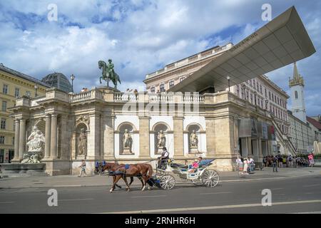 Wien, Autriche - 28 août 2023 : extérieur du musée Albertina. L'Albertina est l'une des galeries les plus importantes avec environ 65 000 dessins an Banque D'Images