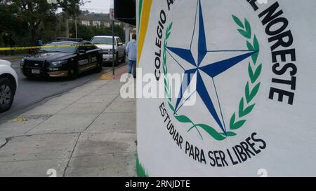 (170118) -- MONTERREY (MEXIQUE), 18 janvier 2017 -- la photo prise avec un appareil mobile le 18 janvier 2017 montre le logo de l'école américaine du Nord-est, où une fusillade a eu lieu, à Monterrey, dans l'État de Nuevo Leon, au Mexique. Au moins cinq personnes, dont quatre adolescents et un enseignant, ont été grièvement blessées mercredi, après qu'un élève ait ouvert le feu dans leur salle de classe à l'école privée. MEXICO-MONTERREY-SCHOOL-SHOOTING Str PUBLICATIONxNOTxINxCHN Monterrey Mexique Jan 18 2017 photo prise avec un appareil mobile LE 18 2017 janvier montre l'emblème de l'école américaine du Nord-est où Banque D'Images