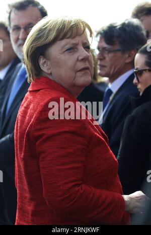 Eu-Gipfel à Malte (170203) -- LA VALETTE, le 3 février 2017 -- la chancelière allemande Angela Merkel visite les jardins de Barrakka lors du sommet informel de l'Union européenne à la Valette, Malte, le 3 février 2017. ) SOMMET MALTE-VALLETTE-UE JinxYu PUBLICATIONxNOTxINxCHN Sommet de l'UE à Malte Vallette 3 2017 février la chancelière allemande Angela Merkel visite les jardins de Barrakka lors du Sommet informel de l'Union européenne à la Valette Malte 3 2017 février Malte Sommet de l'UE à la Valette JinxYu PUBLICATIONxNOTxINxCHN Banque D'Images