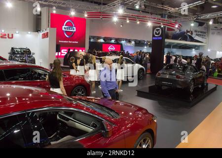 (170324) -- BELGRADE, le 24 mars 2017 -- visite du 53e salon de l'auto de Belgrade à Belgrade, Serbie, le 23 mars 2017. Le 53e salon de l'automobile de Belgrade avec 34 marques automobiles exposées a ouvert ses portes jeudi à la foire de Belgrade. (Zhf) SERBIE-BELGRADE-SALON DE L'AUTO NemanjaxCabric PUBLICATIONxNOTxINxCHN Belgrade Mars 24 2017 célébrités visitent le 53e salon de l'auto de Belgrade Serbie LE 23 2017 mars le 53e salon de l'auto de Belgrade avec 34 marques automobiles exposées a ouvert ses portes À la foire de Belgrade LE jeudi zhf Serbie Belgrade salon de l'auto de Belgrade NemanjaxCabric PUBLICATIONxNOTxNOTxINxCHN Banque D'Images