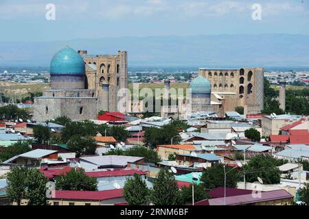 (170513) -- SAMARKAND, 13 mai 2017 -- une photo prise le 8 mai 2017 montre une vue de Samarkand, la deuxième plus grande ville d'Ouzbékistan et la capitale de la province de Samarkand. C'est une ville ancienne sur la route de la soie et un port en fusion des cultures du monde. Il a été inscrit au patrimoine mondial par l'UNESCO en 2001. ) (gj) OUZBÉKISTAN-SAMARKAND-SIGHTSEEING Sadat PUBLICATIONxNOTxINxCHN Samarkand Mai 13 2017 photo prise LE 8 2017 mai montre une vue de Samarkand la deuxième plus grande ville de l'Ouzbékistan et la capitale de la province de Samarqand IL EST à la ville antique SUR la route de la soie et un port de fonte de la Wor Banque D'Images