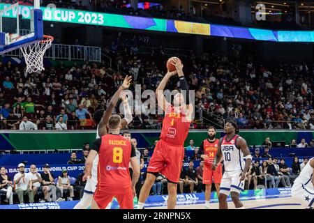 Manille, Philippines. 01 septembre 2023. Nikola Vucevic du Monténégro vu en action lors de la deuxième manche de la coupe du monde de basket-ball FIBA 2023 entre les États-Unis et le Monténégro au Mall of Asia Arena-Manille. Score final ; États-Unis 85:73 Monténégro. (Photo Nicholas Muller/SOPA Images/Sipa USA) crédit : SIPA USA/Alamy Live News Banque D'Images