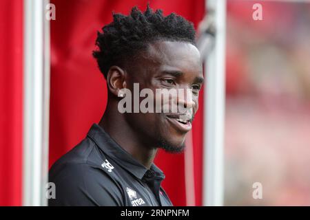 Middlesbrough, Royaume-Uni. 02 septembre 2023. Alex Bangura #24 de Middlesbrough avant le Sky Bet Championship Match Middlesbrough vs Queens Park Rangers au Riverside Stadium, Middlesbrough, Royaume-Uni, le 2 septembre 2023 (photo de James Heaton/News Images) à Middlesbrough, Royaume-Uni le 9/2/2023. (Photo de James Heaton/News Images/Sipa USA) crédit : SIPA USA/Alamy Live News Banque D'Images