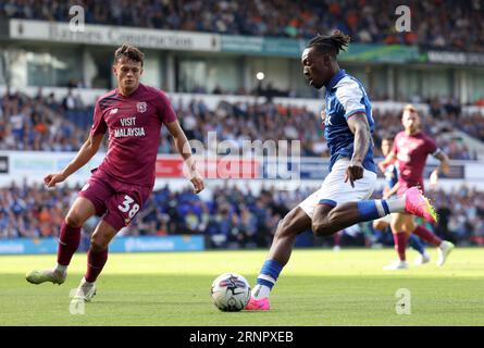 Freddie Ladapo d'Ipswich Town tente un tir au but lors du Sky Bet Championship Match à Portman Road, Ipswich. Date de la photo : Samedi 2 septembre 2023. Banque D'Images