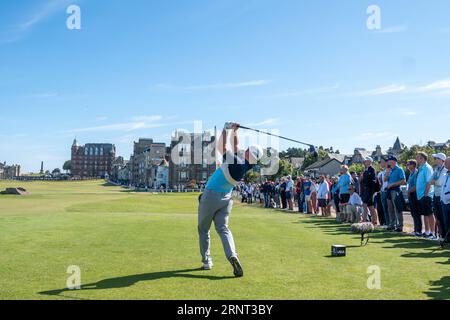 St Andrews, Écosse. 2 septembre 2023. L'Anglais John Gough part le 18 lors de la première journée de la Walker Cup 2023. Banque D'Images