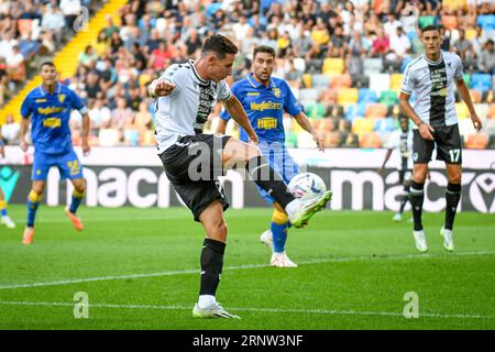 Udine, Italie. 02 septembre 2023. Florian Thauvin de l'Udinese tente de marquer lors du match Udinese Calcio vs Frosinone Calcio, football italien Serie A à Udine, Italie, septembre 02 2023 Credit : Independent photo Agency/Alamy Live News Banque D'Images