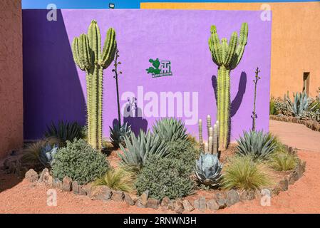 Marrakech, Maroc - 25 février 2023 : entrée au Cactus Thiemann, le plus grand jardin de cactus d'Afrique Banque D'Images