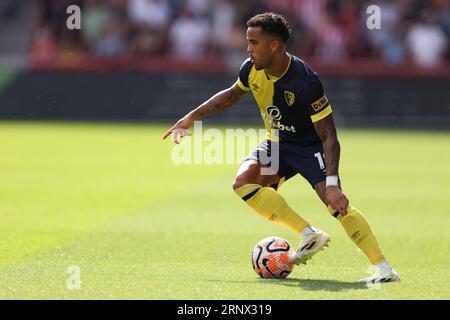 2 septembre 2023 ; Gtech Community Stadium, Brentford, Londres, Angleterre; premier League football, Brentford contre Bournemouth ; Justin Kluivert de Bournemouth Banque D'Images