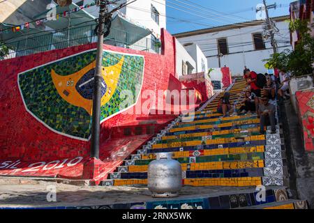 Rio de Janeiro, Brésil : vue de l'Escadaria Selaron, une étape mondialement connue dans le quartier de Lapa, travail libre et public de l'artiste chilien Jorge Selaron Banque D'Images