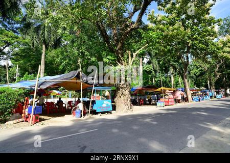 Vendeur d'aliments de rue - Mymensingh, Bangladesh Banque D'Images