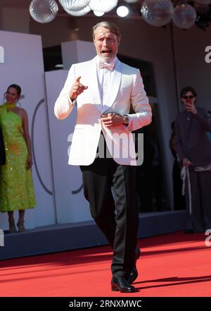 Venise, Italie. 02 septembre 2023. VENISE, ITALIE. 1 septembre 2023 : Mads Mikkelsen à la première de « The Promised Land » au 80e Festival International du film de Venise. Photo : Kristina Afanasyeva/Featureflash crédit : Paul Smith/Alamy Live News Banque D'Images