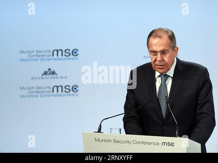 (180217) -- MUNICH, 17 février 2018 -- le ministre russe des Affaires étrangères Sergueï Lavrov prend la parole lors de la 54e Conférence de Munich sur la sécurité (MSC) à Munich, en Allemagne, le 17 février 2018. )(cd) ALLEMAGNE-MUNICH-MSC-SERGEY LAVROV LuoxHuanhuan PUBLICATIONxNOTxINxCHN Banque D'Images