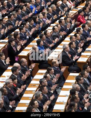 (180305) -- BEIJING, le 5 mars 2018 -- la première session du 13e Congrès populaire national s ouvre au Grand Hall du peuple à Beijing, capitale de la Chine, le 5 mars 2018. (DEUX SESSIONS)CHINE-BEIJING-NPC-OPENING (CN) WANGXYE PUBLICATIONXNOTXINXCHN Banque D'Images