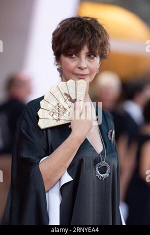 Venise, Italie. 02 septembre 2023. Laura Morante présente au Prix Kineo 2023 dans le cadre du 80e Festival du film de Venise (Mostra) à Venise, Italie, le 02 septembre 2023. Photo Aurore Marechal/ABACAPRESS.COM crédit : Abaca Press/Alamy Live News Banque D'Images