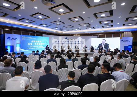 (180411) -- BOAO, le 11 avril 2018 -- la session de l'avenir de la finance : changer, ou être changé? Se tient pendant la Conférence annuelle 2018 du Forum Boao pour l Asie à Boao, dans la province de Hainan du sud de la Chine, le 11 avril 2018. ) (wyl) CHINA-BOAO FORUM FOR ASIA-FINANCE (CN) XingxGuangli PUBLICATIONxNOTxINxCHN Banque D'Images