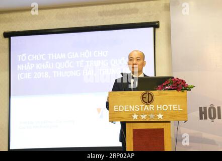 (180413) -- HO CHI MINH-VILLE, 13 avril 2018 -- vu Ba Phu, directeur de l'Agence vietnamienne de promotion du commerce sous le ministère de l'Industrie et du Commerce, prononce un discours lors de la conférence d'introduction de China International Import exposition (CIIE) à Ho Chi Minh-ville, Vietnam, le 13 avril 2018. CIIE, le premier de son genre et prévu pour novembre, aidera à renforcer le commerce entre la Chine et le Vietnam, a déclaré vendredi le conseiller commercial de l'ambassade de Chine au Vietnam Hu Suojin. ) VIETNAM-HO CHI MINH VILLE-CHINE-IMPORTATION EXPO-INTRODUCTION CONFÉRENCE HOANGXTHIXHUONG PUBLICATIONXNOTXINXCHN Banque D'Images
