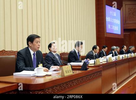 (180425) -- BEIJING, 25 avril 2018 -- Li Zhanshu, président du Comité permanent de l'Assemblée populaire nationale (NPC), préside une session législative bimensuelle du Comité permanent de l'Assemblée nationale populaire (NPC) au Grand Hall du peuple à Beijing, capitale de la Chine, le 25 avril 2018.) (Sxk) CHINA-BEIJING-NPC-LI ZHANSHU-SESSION (CN) LiuxWeibing PUBLICATIONxNOTxINxCHN Banque D'Images