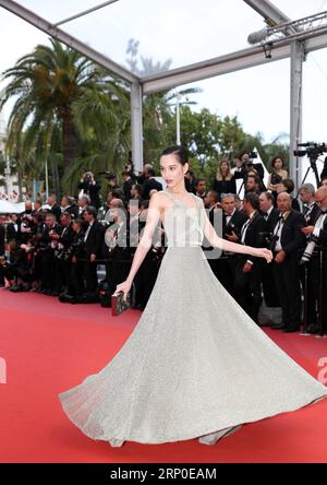 (180510) -- CANNES, 10 mai 2018 -- Kiko Mizuhara assiste à la projection du film Yomeddine lors du 71e Festival de Cannes au Palais des Festivals le 9 mai 2018 à Cannes, France. (lrz) FRANCE-CANNES FILM FESTIVAL LuoxHuanhuan PUBLICATIONxNOTxINxCHN Banque D'Images