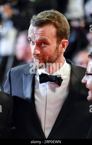 (180510) -- CANNES (FRANCE), 10 mai 2018 -- l'acteur polonais Tomasz Kot du film Guerre froide pose pour des photos lors du premier tapis rouge de la Guerre froide au 71e Festival International du film de Cannes à Cannes, France, le 10 mai 2018. Le 71e Festival International du film de Cannes se tient du 8 au 19 mai. ) FRANCE-CANNES-71ST FESTIVAL INTERNATIONAL DU FILM-GUERRE FROIDE-TAPIS ROUGE CHENXYICHEN PUBLICATIONXNOTXINXCHN Banque D'Images