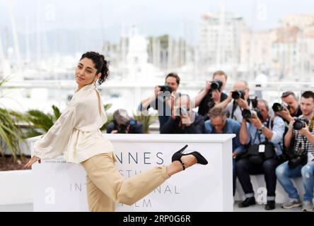 (180513) -- CANNES, le 13 mai 2018 -- l'actrice Golshifteh Farahani assiste au photocall pour filles du Soleil (les filles du Soleil) lors du 71e Festival annuel du film de Cannes au Palais des Festivals de Cannes, France, le 13 mai 2018.) (SRB) FRANCE-CANNES-FESTIVAL- FILLES DU SOLEIL -PHOTO CALL LUOXHUANHUAN PUBLICATIONXNOTXINXCHN Banque D'Images