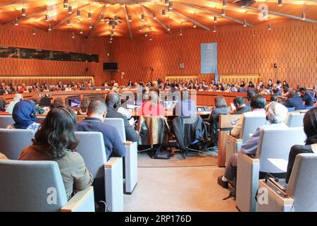 (180614) -- PARIS, le 14 juin 2018 -- des représentants assistent au premier forum du courrier à Paris, France, le 12 juin 2018. L’Organisation des Nations Unies pour l’éducation, la science et la culture (UNESCO) a célébré mardi le premier anniversaire de la relance de son magazine phare avec le premier forum du courrier, invitant des experts du monde entier à discuter d’un avenir commun pour l’humanité et à promouvoir le dialogue entre les cultures. (Zjl) FRANCE-PARIS-UNESCO-COURIER FORUM ZhangxMan PUBLICATIONxNOTxINxCHN Banque D'Images