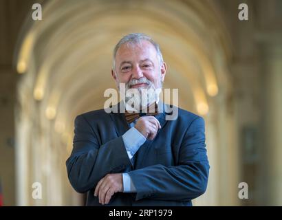 Prague, République tchèque. 31 août 2023. L’ambassadeur tchèque au Vietnam, Hynek Kmonicek, pose lors de l’interview accordée à l’Agence de presse tchèque (CTK), le 31 août 2023, à Prague, en République tchèque. Crédit : Michaela Rihova/CTK photo/Alamy Live News Banque D'Images