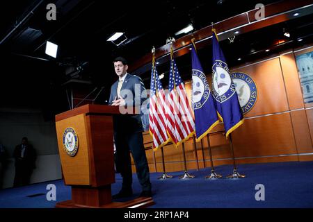 (180621) -- WASHINGTON, le 21 juin 2018 -- le président de la Chambre des États-Unis, Paul Ryan, tient une conférence de presse sur le projet de loi sur l'immigration au Capitol Hill, à Washington D.C., aux États-Unis, le 21 juin 2018. Les dirigeants républicains à la Chambre des représentants des États-Unis ont retardé jeudi un vote sur un projet de loi modéré sur l'immigration dans le chaos sur la pratique de la Maison Blanche de séparer les familles qui traversent illégalement la frontière américaine. U.S.-WASHINGTON D.C.-IMMIGRATION BILL-VOTE-DELAY TINGXSHEN PUBLICATIONXNOTXINXCHN Banque D'Images