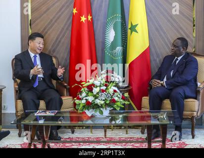 (180721) -- DAKAR, le 21 juillet 2018 -- le président chinois Xi Jinping et le président sénégalais Macky Sall se sont entretenus à Dakar, Sénégal, le 21 juillet 2018. (wyl) SÉNÉGAL-CHINE-XI JINPING-MACKY SALL-PARLE XiexHuanchi PUBLICATIONxNOTxINxCHN Banque D'Images