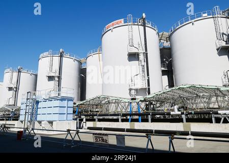 Futaba, Japon. 3 septembre 2023. Les réservoirs de stockage d’eau traitée ALPS (capacité totale : environ 30 000 m3) sont vus lors d’une visite de la centrale nucléaire de Fukushima Daiichi, dans le nord-est du Japon. Une visite de presse guidée par le personnel de Tepco a expliqué le processus de dilution et de surveillance des eaux usées radioactives traitées avant le rejet à la mer de la centrale électrique, géré par Tokyo Electric Power Company (image de crédit : © Rodrigo Reyes Marin/ZUMA Press Wire) À USAGE ÉDITORIAL UNIQUEMENT! Non destiné à UN USAGE commercial ! Banque D'Images