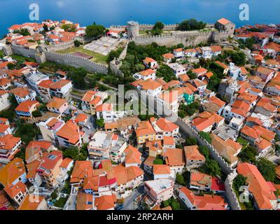 Vue aérienne, Vieille ville, Kavala, Dimos Kavalas, Macédoine orientale et Thrace, Golfe de Thasos, Golfe de Kavala, Mer de Thrace, Grèce Banque D'Images