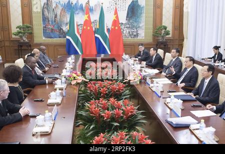 (180902) -- BEIJING, 2 septembre 2018 -- le premier ministre chinois Li Keqiang rencontre le président sud-africain Cyril Ramaphosa à Beijing, capitale de la Chine, le 2 septembre 2018. )(MP) CHINE-BEIJING-LI KEQIANG-RÉUNION DU PRÉSIDENT SUD-AFRICAIN (CN) LIXTAO PUBLICATIONXNOTXINXCHN Banque D'Images