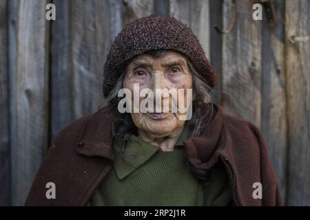 Yumbel, Region del Biobio, 4 septembre 2018. En el sector rural de Cambrales, en la comuna de Yumbel, vive Honoria Robles, que segun los registros figura como la persona mas longeva de Chile. La senora Honoria tiene 109 anos, aunque admite que fue inscrita cuando ya tenia 10. Sus hijos, han tratado de llevarla para que viva con ellos, esfuerzos que han resultado infructuosos, ya que Honoria desea permanecer en la paz y quieud del campo. Alejandro Zonez/ Aton Chile en Yumbel vive la persona mas longeva de Chile. AlejandroxZonez PUBLICATIONxNOTxINxCHN Banque D'Images