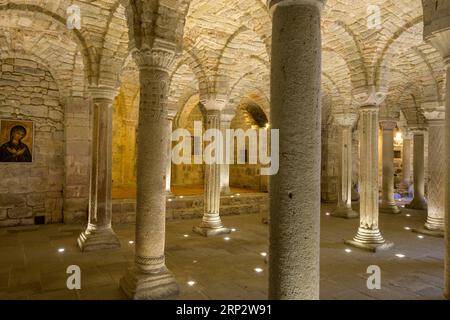 Crypte Longobard dans le monastère de San Salvatore di Monte Amiata, Abbadia San Salvatore, province de Sienne, Italie Banque D'Images