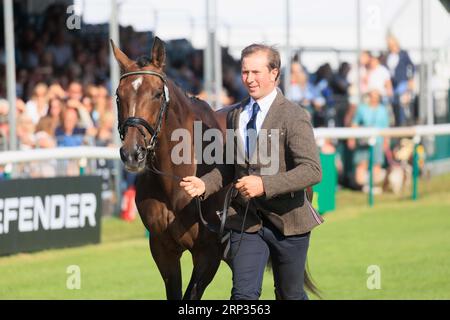 30 août 2023 Burghley Horse Trials inspection vétérinaire David fait avec Ferro point Banque D'Images