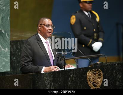 (180926) -- NATIONS UNIES, 26 septembre 2018 -- le Président du Malawi, Arthur Peter Mutharika, prononce un discours lors du débat général de la 73e session de l Assemblée générale des Nations Unies au siège de l ONU à New York, le 25 septembre 2018. )(YY) NATIONS UNIES-ASSEMBLÉE GÉNÉRALE-DÉBAT GÉNÉRAL QinxLang PUBLICATIONxNOTxINxCHN Banque D'Images