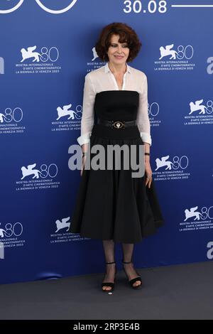 L'actrice française Fanny Ardant assiste à un photocall pour le 'Palace' au 80e Festival International du film de Venise le 02 septembre 2023 à Venise, I. Banque D'Images