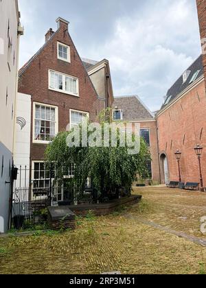 Amsterdam, pays-Bas. 29 août 2023. Le béguinage à Amsterdam. Photo de haute qualité Banque D'Images