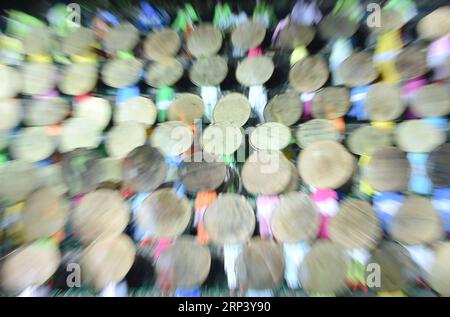 (181019) -- WUYISHAN, 19 octobre 2018 (Xinhua) -- des acteurs se produisent sur scène du spectacle musical en plein air impression Da Hong Pao dans la ville de Wuyishan, dans la province du Fujian du sud-est de la Chine, le 18 octobre 2018. (Xinhua/Song Weiwei)(gxn) CHINE-FUJIAN-WUYISHAN-TOURISME (CN) PUBLICATIONxNOTxINxCHN Banque D'Images