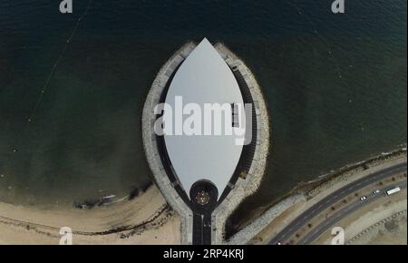 (181111) -- PORT MORESBY, le 11 novembre 2018 -- la photo prise le 11 novembre 2018 montre la vue aérienne du Centre de conférences leaders, l'APEC Haus, à Port Moresby, en Papouasie-Nouvelle-Guinée. Les réunions de la coopération économique Asie-Pacifique (APEC) se tiendront du 12 au 18 novembre à Port Moresby, en Papouasie-Nouvelle-Guinée. )(dh) PAPOUASIE-NOUVELLE-GUINÉE-PORT MORESBY-APEC-VUE AÉRIENNE baixXuefei PUBLICATIONxNOTxINxCHN Banque D'Images