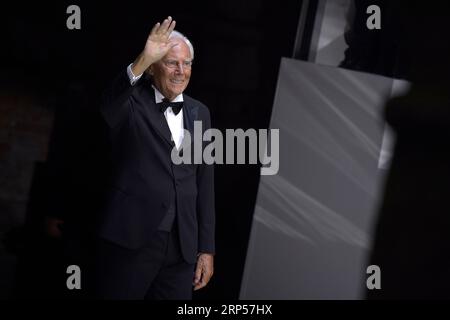 Venise, Italie. 02 septembre 2023. VENISE, ITALIE - SEPTEMBRE 02 : Giorgio Armani participe au défilé Giorgio Armani 'One Night in Venice' le 02 septembre 2023 à Venise, en Italie. Crédit : dpa/Alamy Live News Banque D'Images
