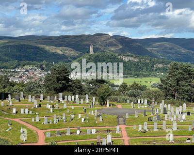 Vue du monument Wallace depuis le château de Stirling Banque D'Images