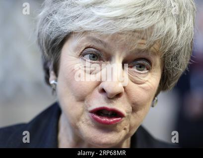 (190106) -- PÉKIN, 6 janv. 2019 (Xinhua) -- Portraits du 2018 décembre la première ministre britannique Theresa May s'adresse aux médias à son arrivée à un sommet de l'UE de deux jours à Bruxelles, Belgique, le 13 décembre 2018. (Xinhua/Ye Pingfan) Portraits de décembre 2018 PUBLICATIONxNOTxINxCHN Banque D'Images