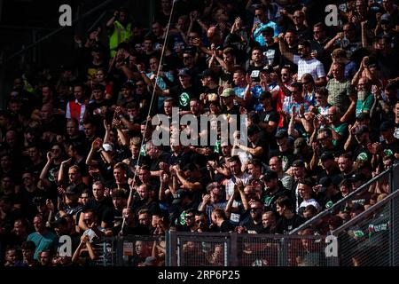 Utrecht, pays-Bas. 03 septembre 2023. Utrecht - Feyenoord supporters lors du match d'Eredivisie entre FC Utrecht et Feyenoord au Stadion Galgenwaard le 3 septembre 2023 à Utrecht, aux pays-Bas. Crédit : photos boîte à boîte/Alamy Live News Banque D'Images