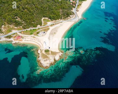 Vue aérienne, plage EMA, Toroni, Torone, Sithonia, Chalcidique, Macédoine centrale, Grèce Banque D'Images