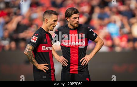 Leverkusen, Allemagne. 02 septembre 2023. Alejandro Grimaldo (Leverkusen), Jonas Hofmann (Leverkusen) Bayer Leverkusen - SV Darmstadt 98 02.09.2023 Copyr Banque D'Images